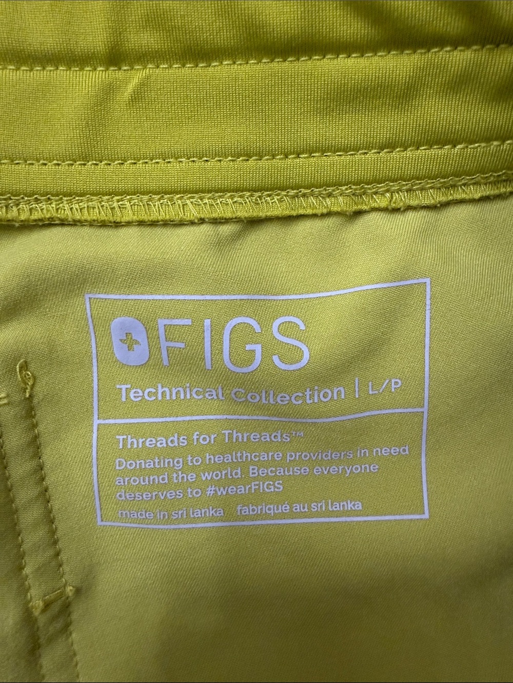 FIGS Zamora Jogger in Limeade - Picture 4 of 5